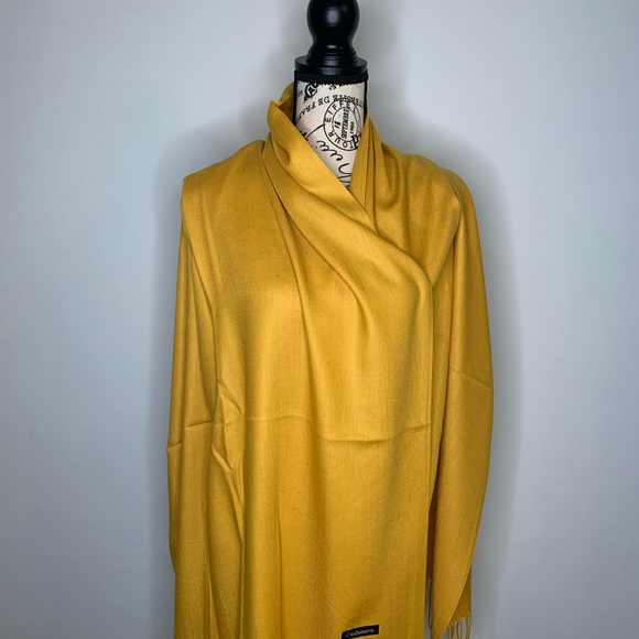 Pashmina - Picture 2 of 8